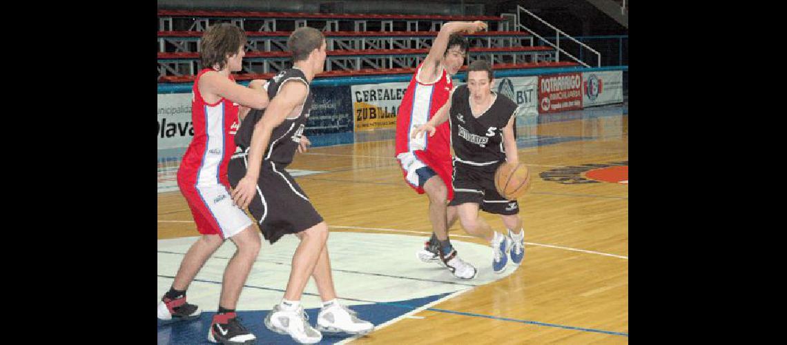 El Bata y los bolivarenses volverÃ�n a enfrentarse maÃ±ana en el Gran Gimnasio Archivo 