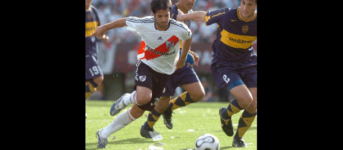 MatÃ­as Abelairas jugarÃ� otro clÃ�sico con la camiseta millonaria Oficialmente aÃºn no conoce la derrota ante el tradicional rival  Archivo 