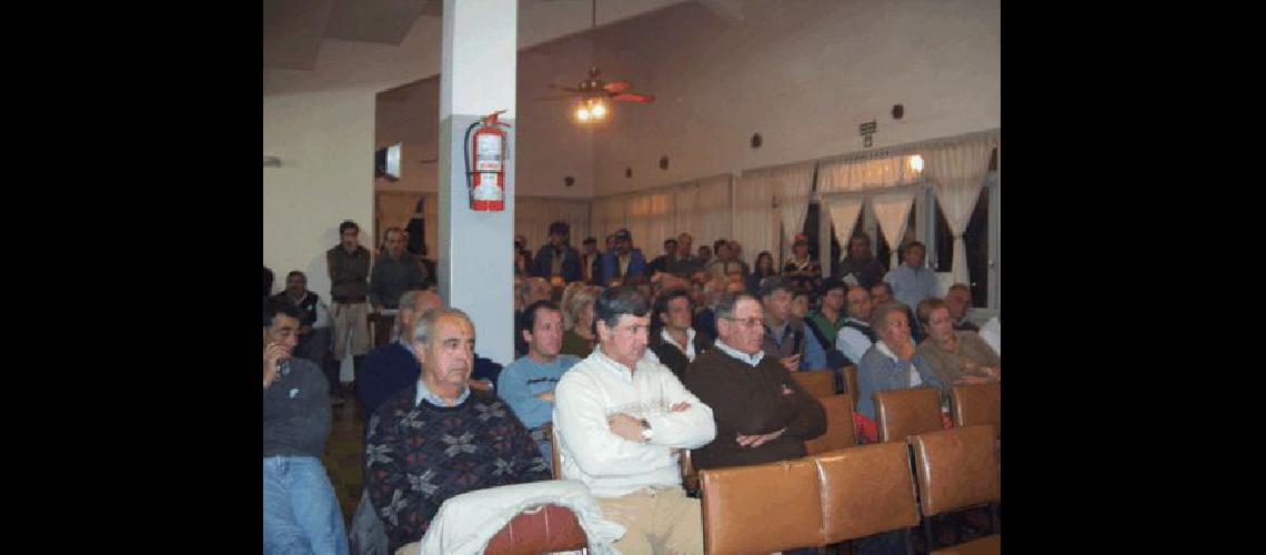 En La Madrid hubo una asamblea el martes y hoy habrÃ una movilizaciÃ³n Prensa 