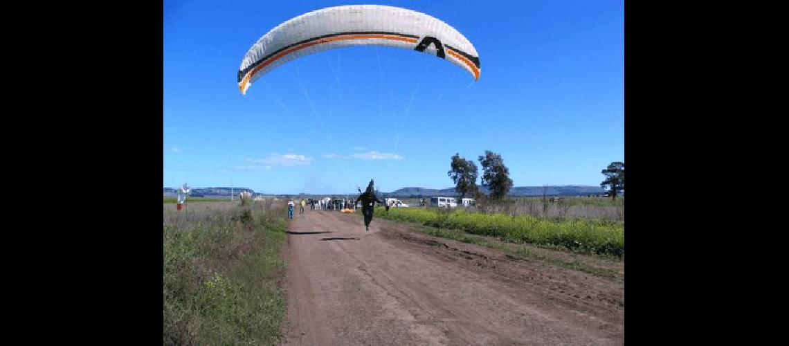 General La Madrid serÃ sede del Campeonato Argentino de parapentes Agencia 