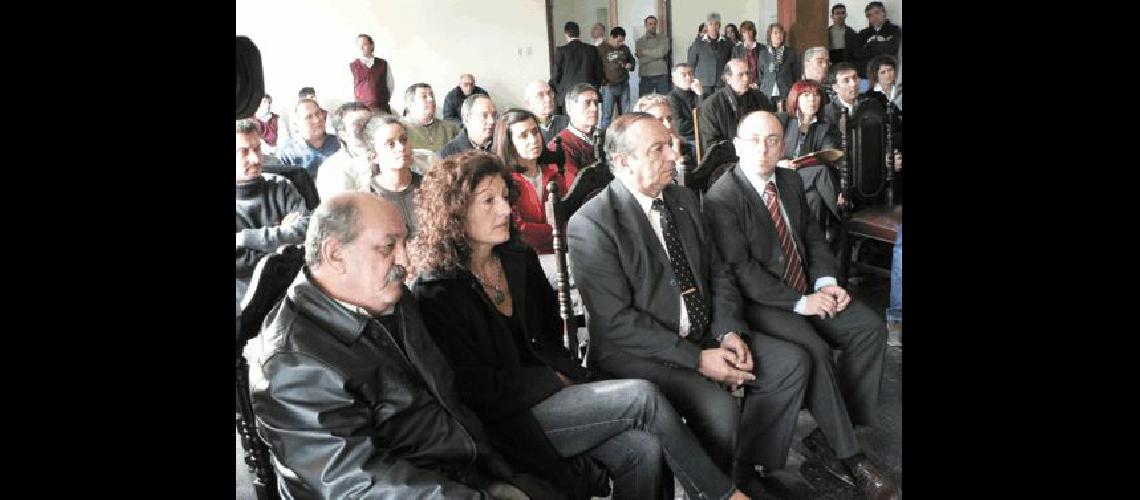 Estuvieron presentes ademÃs los intendentes Pellitta de La Madrid y SÃnchez de Tres Arroyos Agencia 