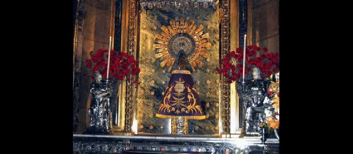 Los descendientes de espaÃ±oles festejarÃn el dÃ­a de la Virgen del Pilar 