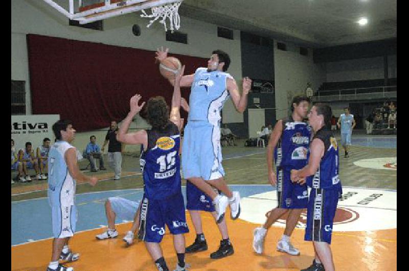 Racing A Club le ganÃ³ a Villa del Parque de Necochea y clasificÃ³ Marcelo Kehler 