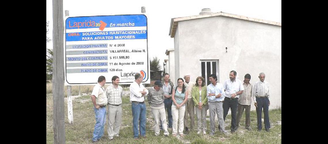 Los nuevos frentistas recibieron las llaves de sus viviendas 