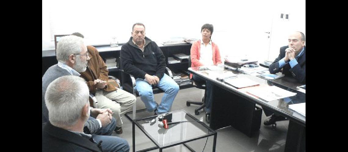 El encuentro de los profesionales con el Intendente se produjo ayer 