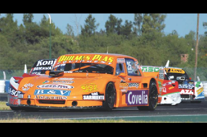 SebastiÃn CiprÃ©s (Ford) tomÃ³ parte del primer parcial del TC Pista que mostrÃ³ varios accidentes Gentileza SoloTCPista 