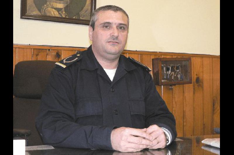 CapitÃn CÃ©sar FabiÃn Micone nuevo jefe de la comisarÃ­a local 