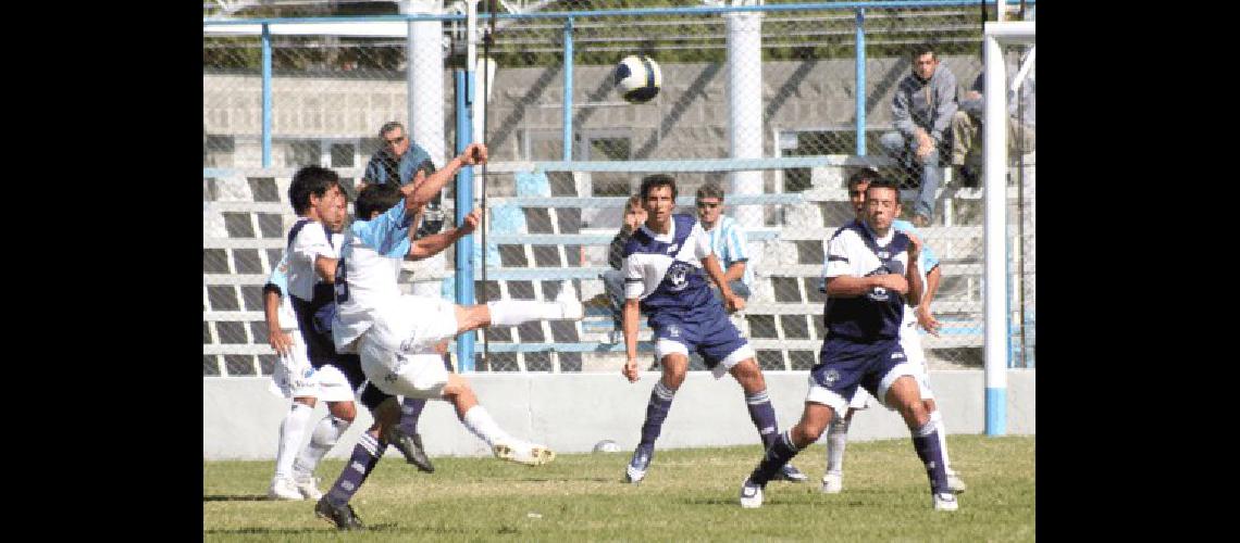 El FortÃ­n y Ferro Carril Sud estarÃ�n esta tarde otra vez frente a frente Archivo 