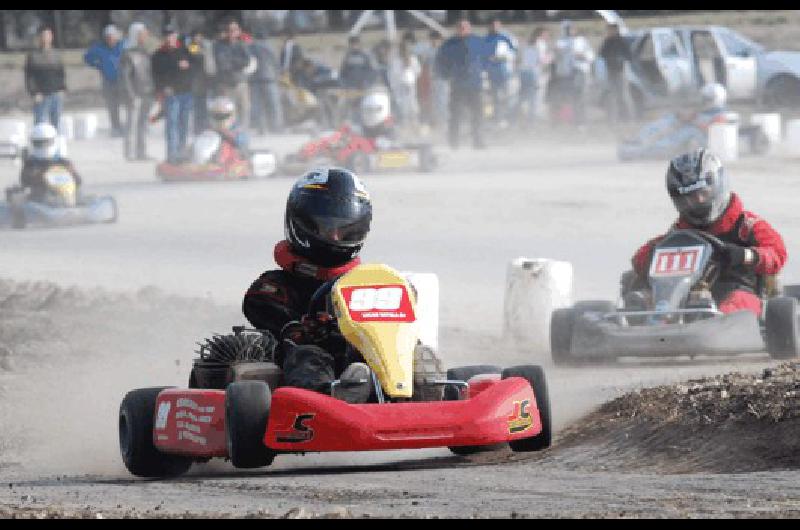Lucas Bayala debutÃ³ de la mejor manera en Junior 125 cc- siendo el ganador 