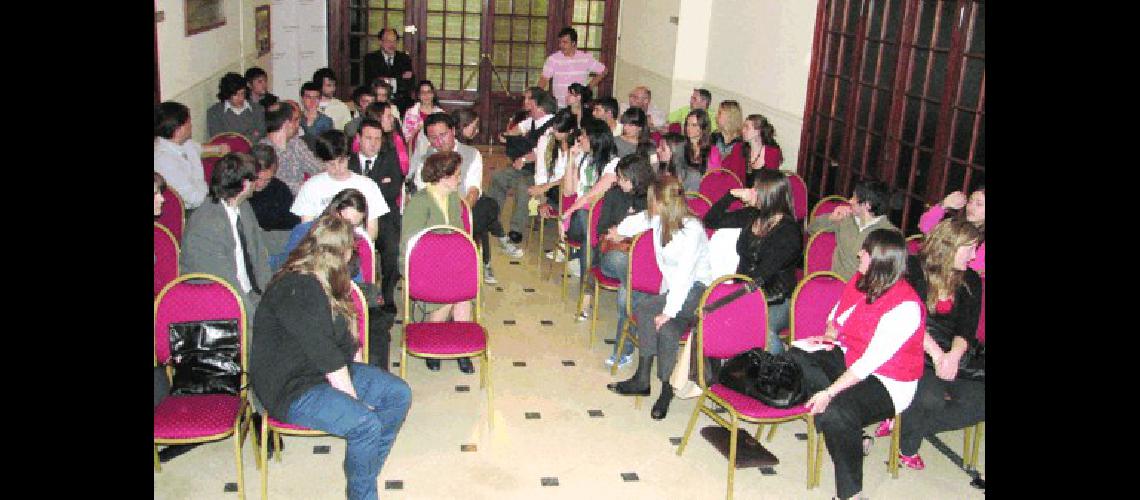 MÃs de 50 personas participaron del encuentro 