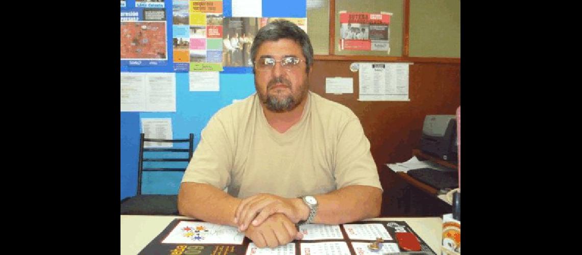 Juan Carlos Castillo (Suteba) comentÃ³ que esperan un nuevo encuentro con Scioli y que se mantendrÃ el estado de alerta y movilizaciÃ³n Archivo 