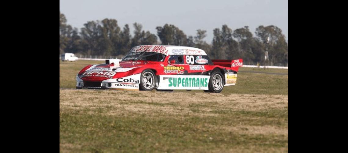 MartÃ­n Laborda (arriba) dominÃ³ la jornada clasificatoria del TC Pista Mouras en La Plata Lo escoltÃ³ su coterrÃneo NicolÃs Pezzucchi (izquierda) Fotos Prensapro 