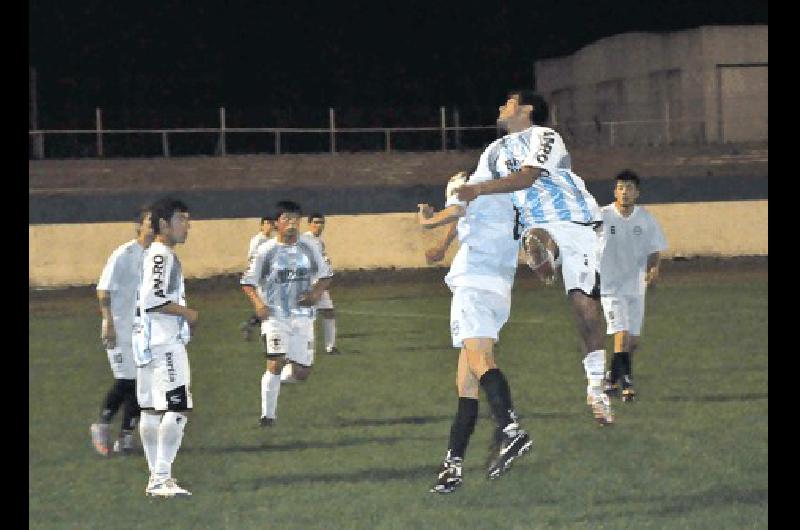 Ferro Carril Sud superÃ³ a Loma Negra en su Ãºltimo partido Marcelo Kehler 