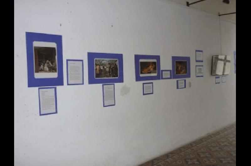 Los nenes de la sala de 2 del JardÃ­n NÂº 901 pintaron sus cuadros con manos y pies 