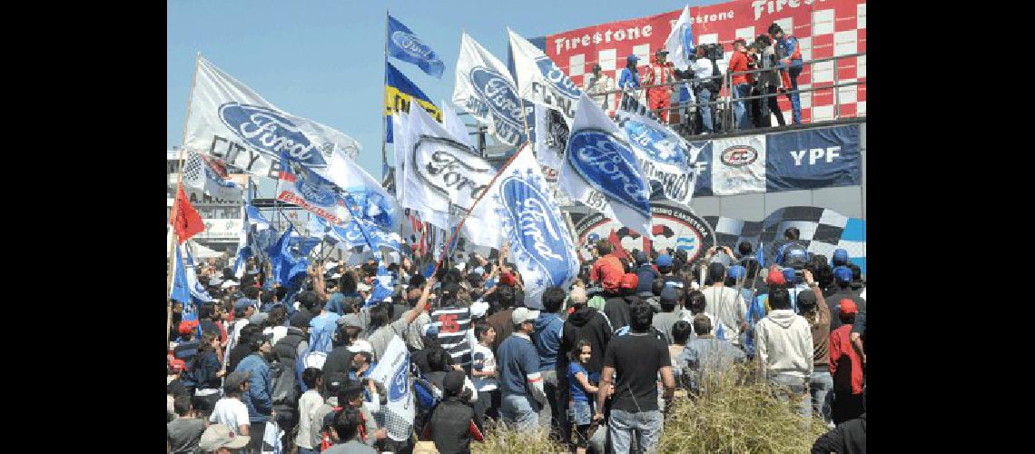 Hubo mucha gente en el Hermanos Emiliozzi pero la carrera de 2011 no estÃ confirmada Carlos RamÃ­rez 