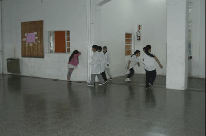 El paro docente en La Madrid alcanzÃ³ el 85 por ciento en el Ãºltimo dÃ­a Los auxiliares el 75 por ciento 