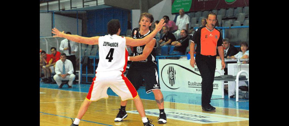 El Bata dominÃ³ siempre y venciÃ³ merecidamente Pero ahora deberÃ� jugar en el Sur Lucas Pagano 
