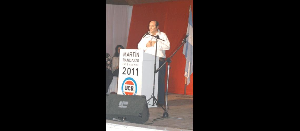 MartÃ­n Randazzo (UCR) cerrÃ³ su campaÃ±a de cara a las internas que disputarÃ hoy el Frente Todos por La Madrid 