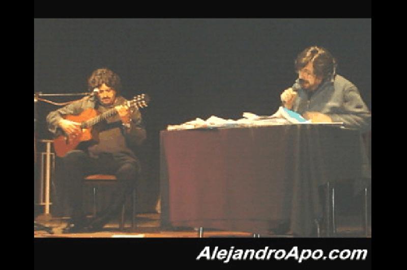 Hoy desde las 20 en el SalÃ³n Blanco de La Madrid se presenta Alejandro Apo junto al mÃºsico Marcelo Sanjurjo con el espectÃculo  Y el fÃºtbol contÃ³ un cuento 