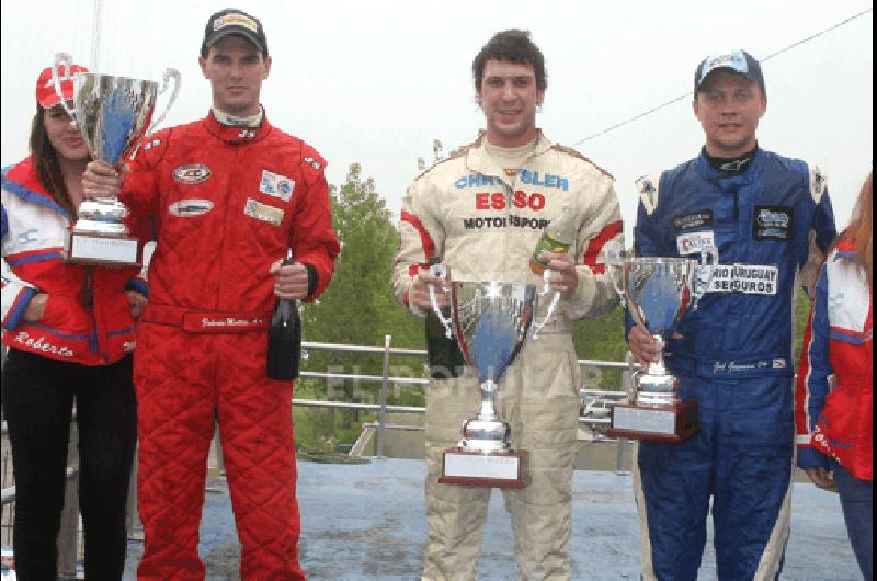 NicolÃs Pezzucchi compartiÃ³ el podio con Federico Montans y Joel Gassmann 