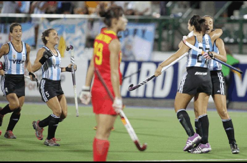 Las argentinas debieron sufrir hasta los Ãºltimos minutos para vencer a las asiÃticas DyN 