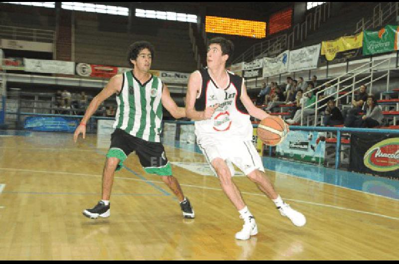 El equipo bataraz obtuvo ayer su primer triunfo en la Liga Junior 2012 Claudio MartÃ­nez 