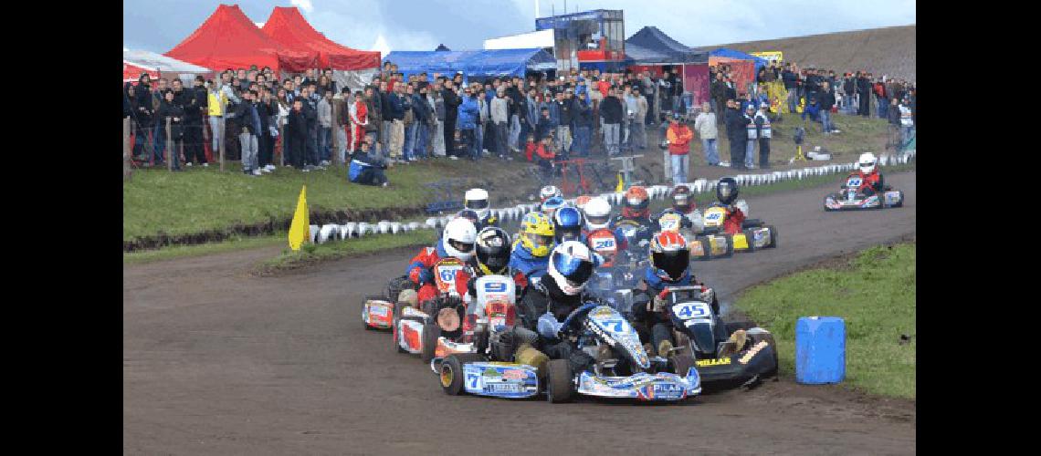 La actividad del karting es garantÃ­a de espectÃculo El lunes la actividad se trasladarÃ a Laprida Miguelangel 