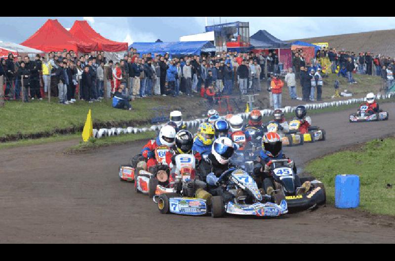 La actividad del karting es garantÃ­a de espectÃculo El lunes la actividad se trasladarÃ a Laprida Miguelangel 