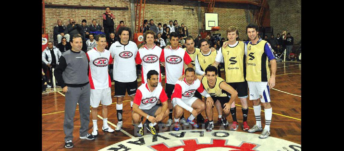 Los pilotos del TC con Juan Pablo Pompei como Ãrbitro abrieron el fÃºtbol solidario Marcelo Kehler 