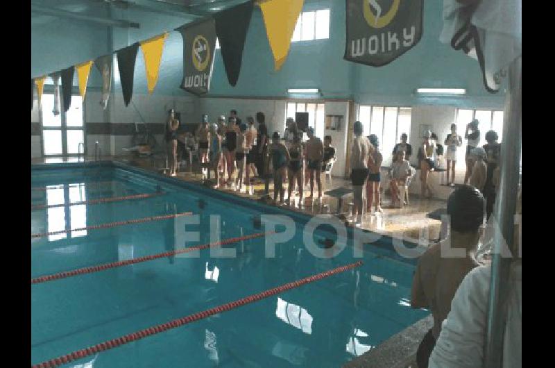 Hoy en el Polideportivo se llevarÃ� a cabo la primera fecha de un torneo regional de nataciÃ³n Archivo 