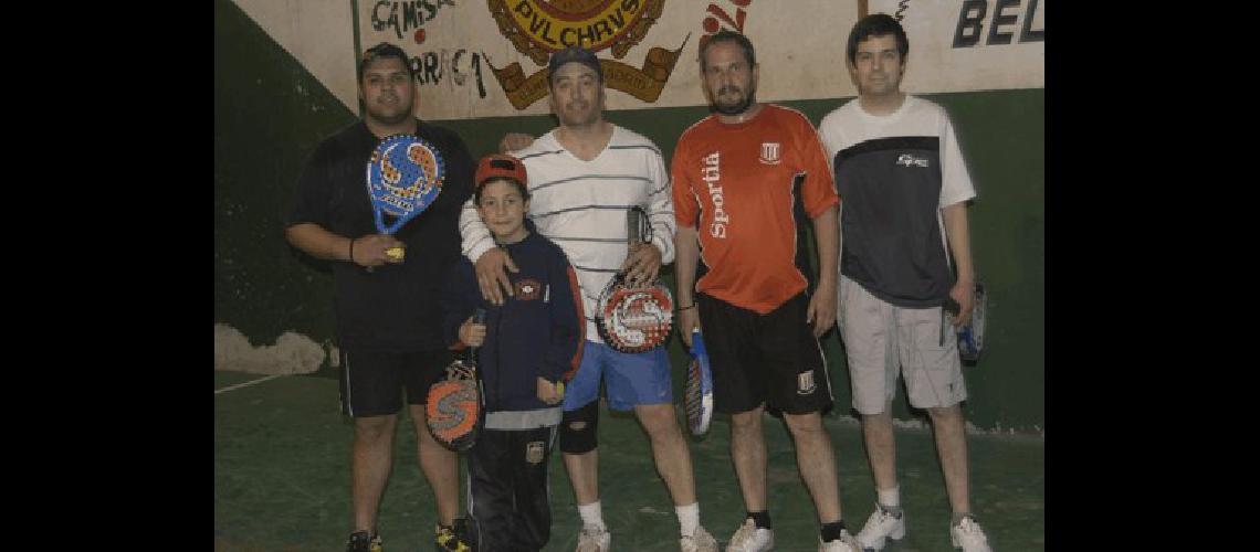 Un total de 12 parejas de La Madrid y Laprida participaron del torneo de pÃdel 