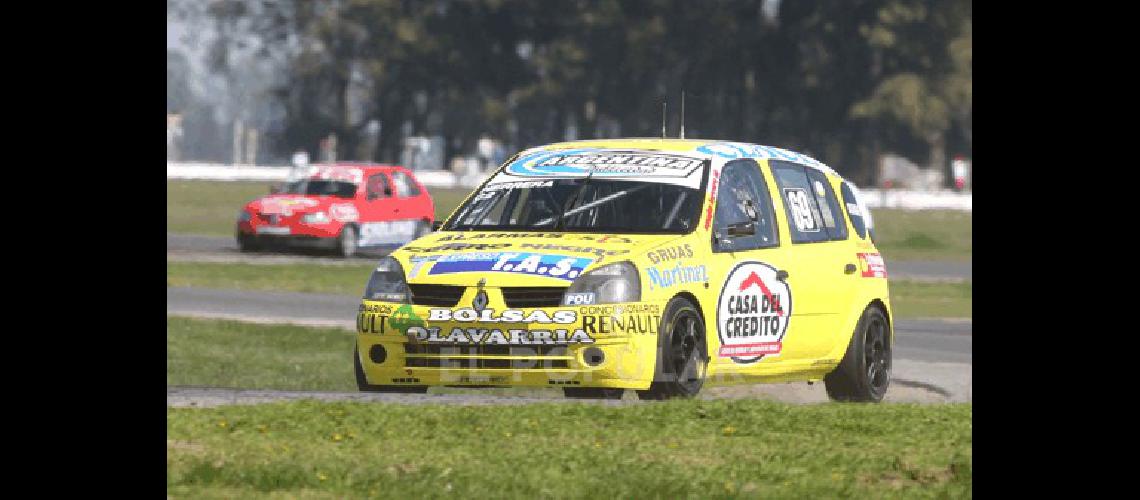 AgustÃ­n Herrera aprovecharÃ la primera jornada para poner a punto el Renault Clio Gentileza DarÃ­o Gallardo 