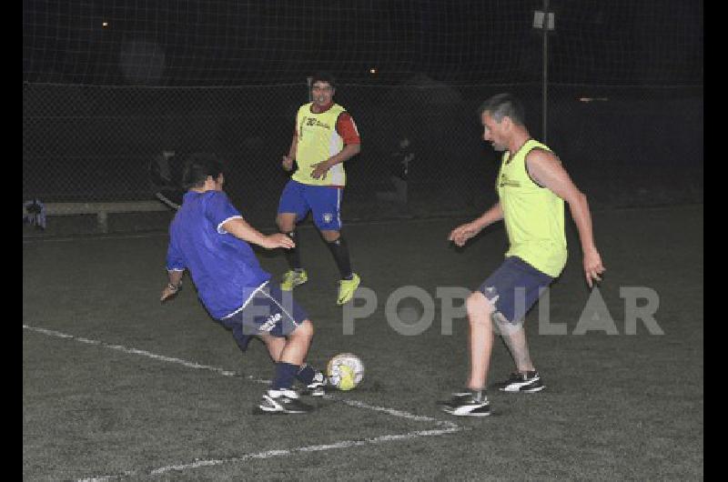 Este domingo se definirÃ�n las posiciones de los mejores cuatro equipos Carlos RamÃ­rez 