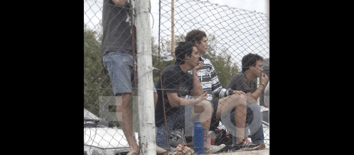 NicolÃs Rinaldi viviÃ³ el clÃsico entre Ingeniero y Racing como un hincha mÃs Agencia 