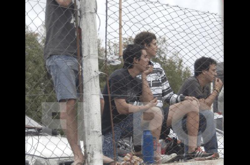 NicolÃs Rinaldi viviÃ³ el clÃsico entre Ingeniero y Racing como un hincha mÃs Agencia 