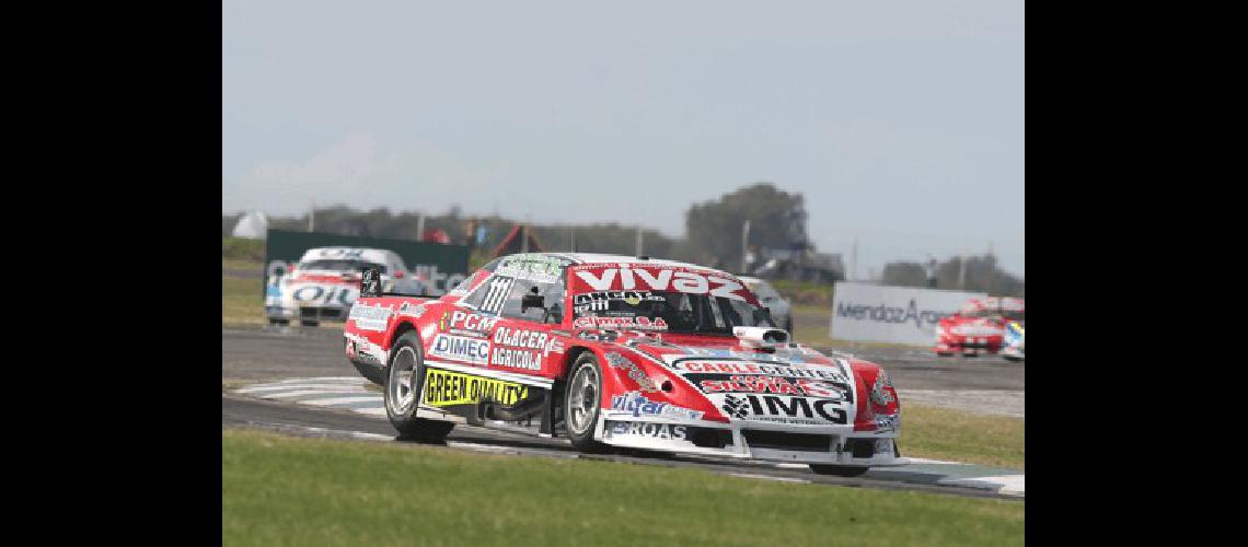 La primera serie lo tuvo como ganador a NicolÃs Pezzucchi quien vuelta tras vuelta confirmÃ³ el potencial de la Dodge con la cual dominÃ³ de punta a punta DarÃ­o Gallardo 
