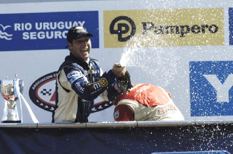 NicolÃs Pezzucchi alcanzÃ³ en su primer triunfo en la segunda categorÃ­a de ACTC CaÃ±uelas GB Racing 