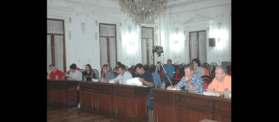 La sesiÃ³n del jueves en el HCD de La Madrid pasÃ³ mÃs por las discusiones que por el trabajo legislativo 