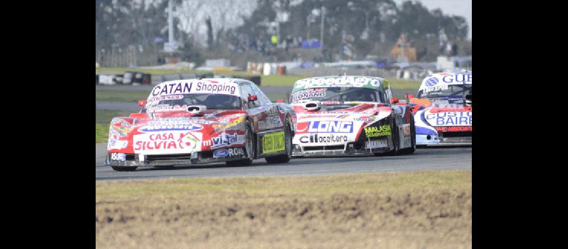 NicolÃs Pezzucchi pasÃ³ de intentar ganar la serie a terminar 4Âº por haber cortado la chicana 