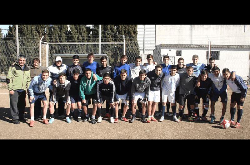 Jugadores y cuerpo tÃ©cnico comenzarÃ�n otro camino Todo se iniciarÃ� a las 16 en cancha de Chacarita 