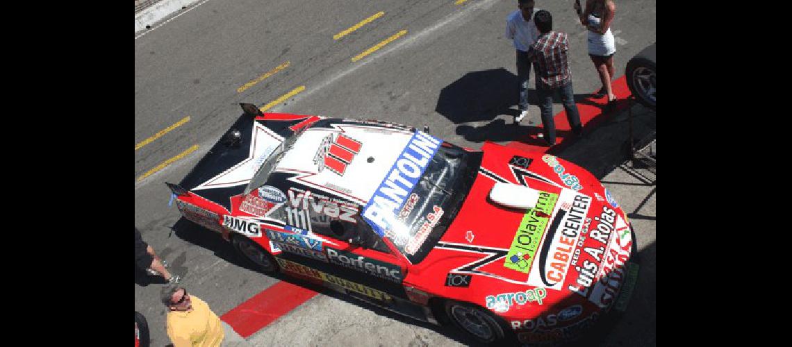 NicolÃs Pezzucchi redondeÃ³ una primera jornada positiva en el coliseo PorteÃ±o 