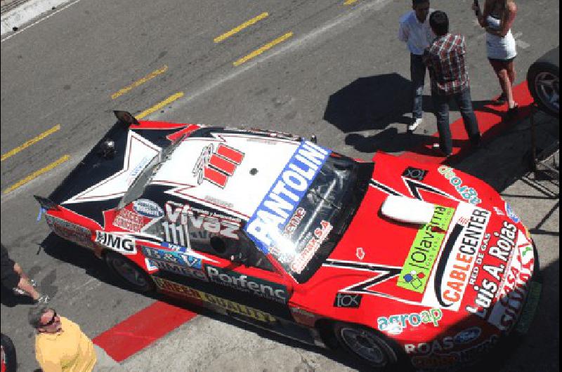 NicolÃs Pezzucchi redondeÃ³ una primera jornada positiva en el coliseo PorteÃ±o 