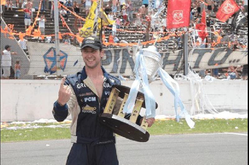 El campeÃ³n del TC Pista NicolÃs Pezzucchi tendrÃ una serie de pruebas para saber con quÃ© Dodge ingresarÃ al TC 