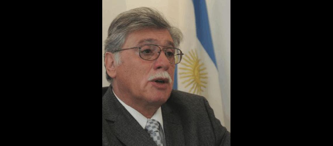 El legislador provincial Horacio LÃ³pez junto a Luis Oliver estarÃ hoy en La Madrid brindando una charla en la UCR 