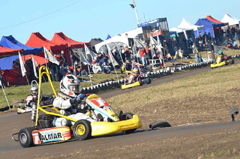 El campeÃ³n MartÃ­n Collodoro estÃ contundente en Prejunior 125 cc 