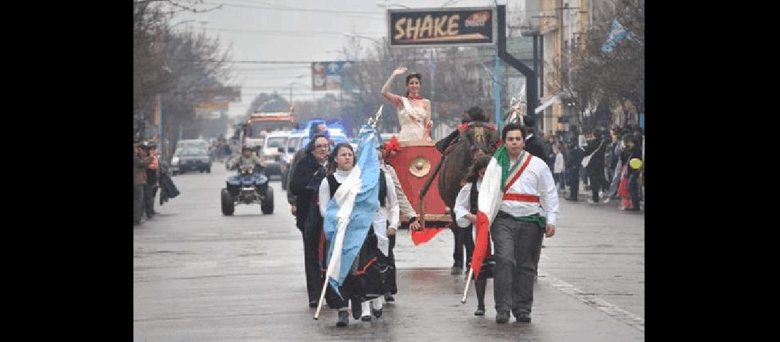 El desfile se realizarÃ el martes 16 por las calles cÃ©ntricas 