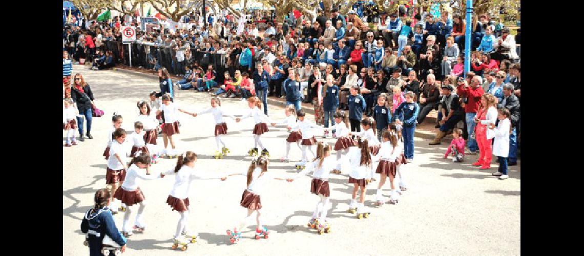 El patÃ­n de Platense se hizo presente en el desfile de la fiesta 