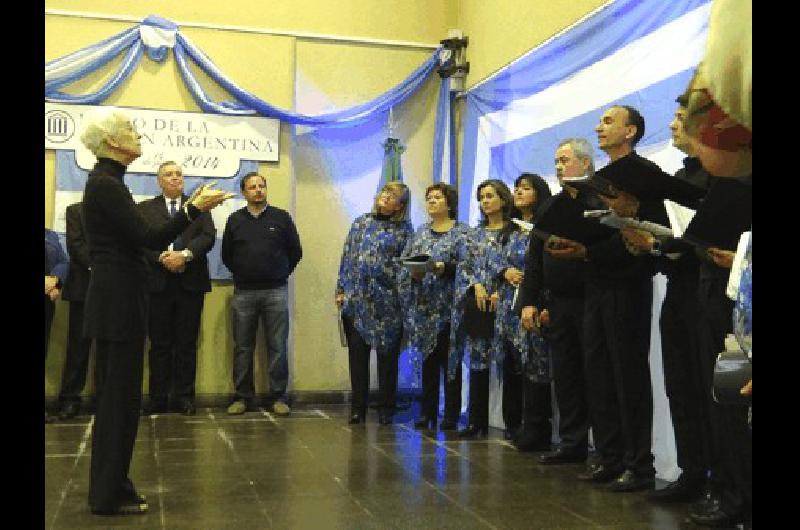 El Grupo Coral La Madrid invitÃ³ al evento que se desarrollarÃ maÃ±ana a las 21  en el Complejo Cultural 