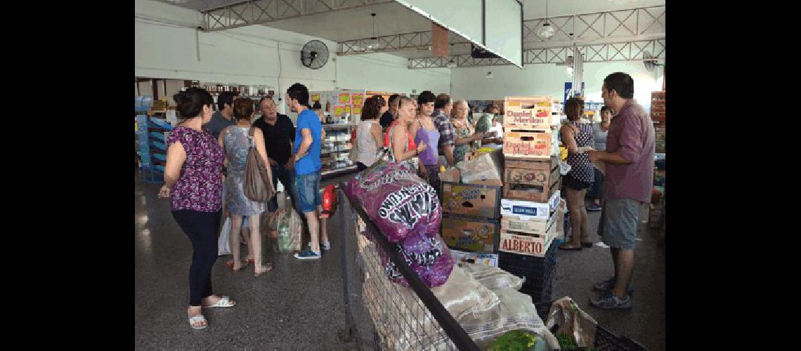 La verdulerÃ­a es el rubro que mÃs elige la gente que acude al Mercado Central 
