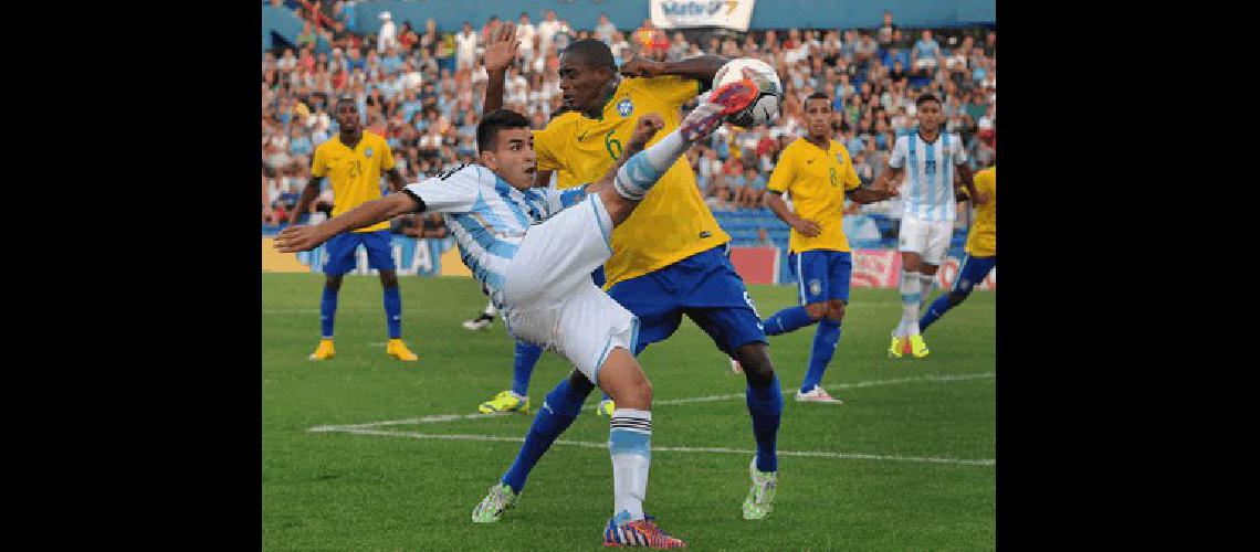 El equipo argentino se quedÃ³ con un festejado triunfo ante los verdeamarelhos 